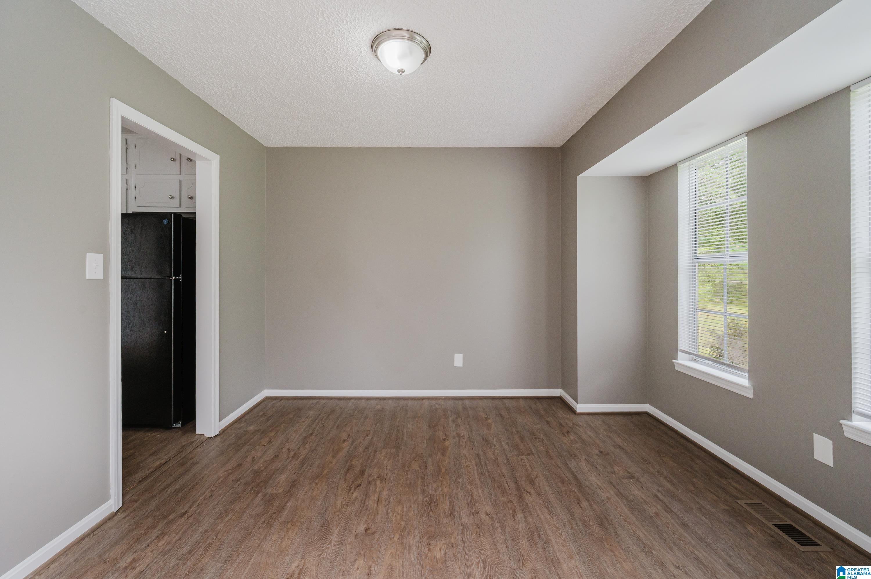 101 Shady Lane Alabaster, AL 35007 - Photo 13 of 37