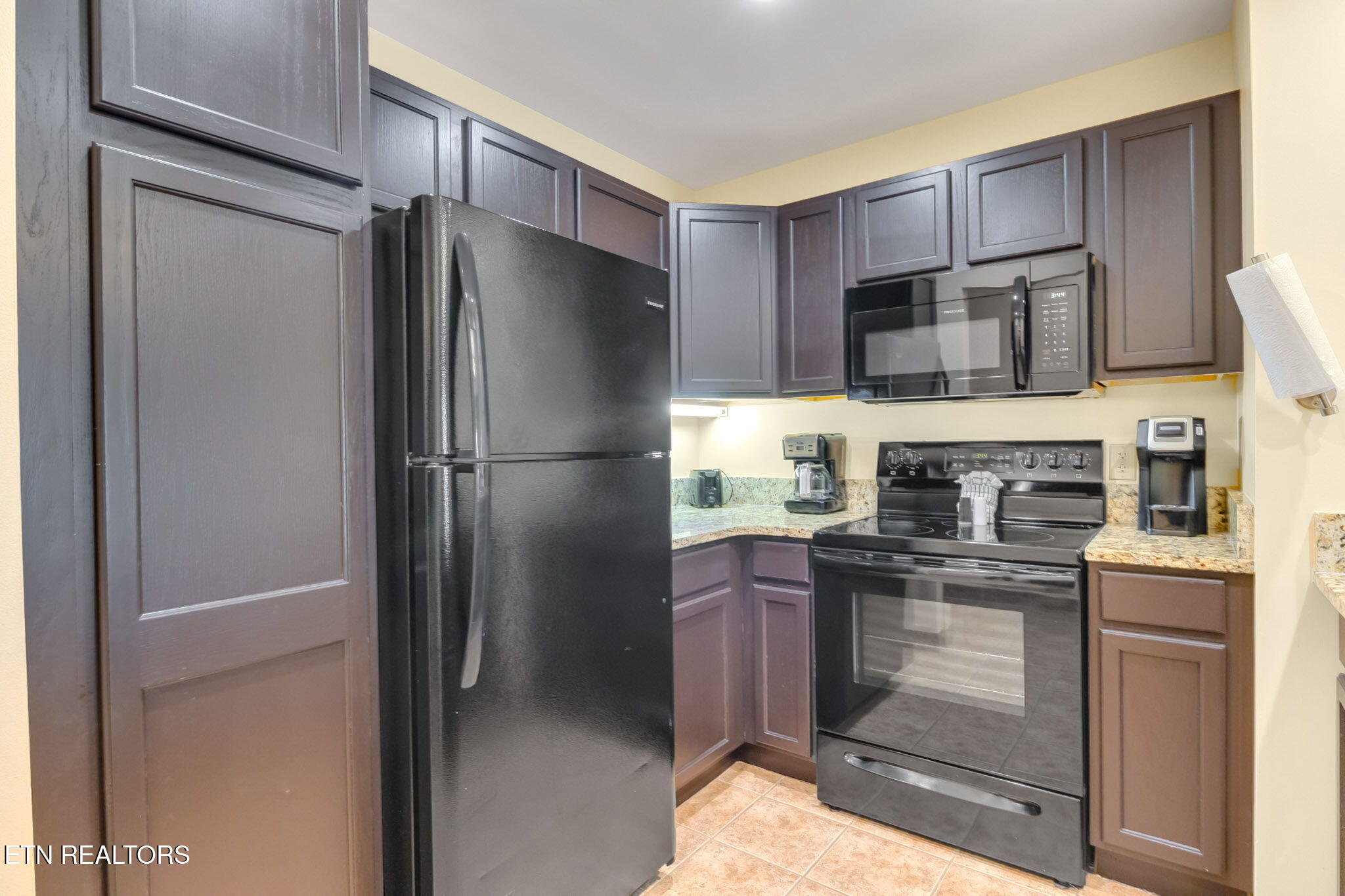 225 Collier Drive, Unit 2311 Sevierville, TN 37862 - Photo 12 of 49 8-web-or-mls-IMG_0120