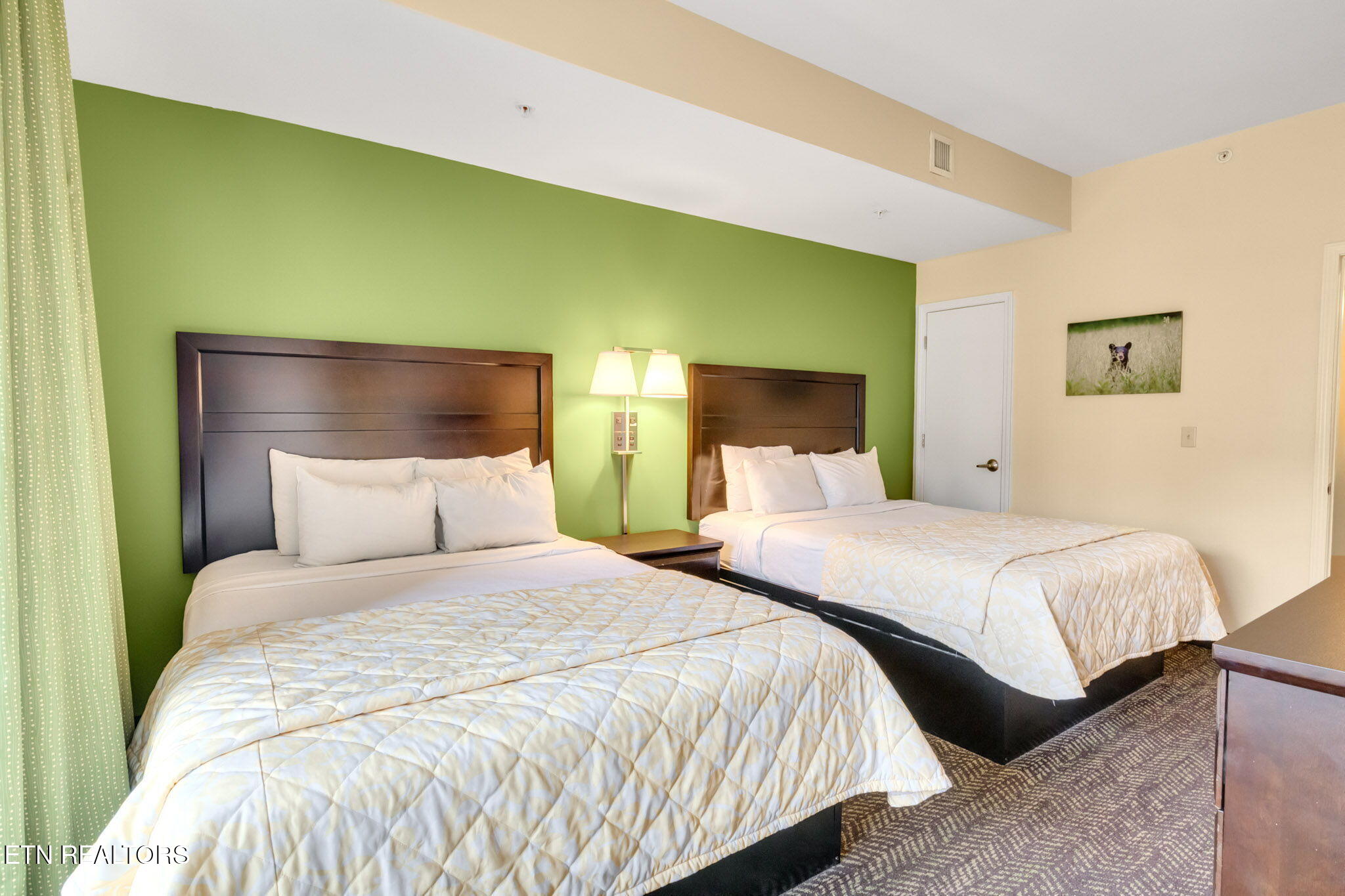 225 Collier Drive, Unit 2311 Sevierville, TN 37862 - Photo 19 of 49 17-web-or-mls-IMG_0147