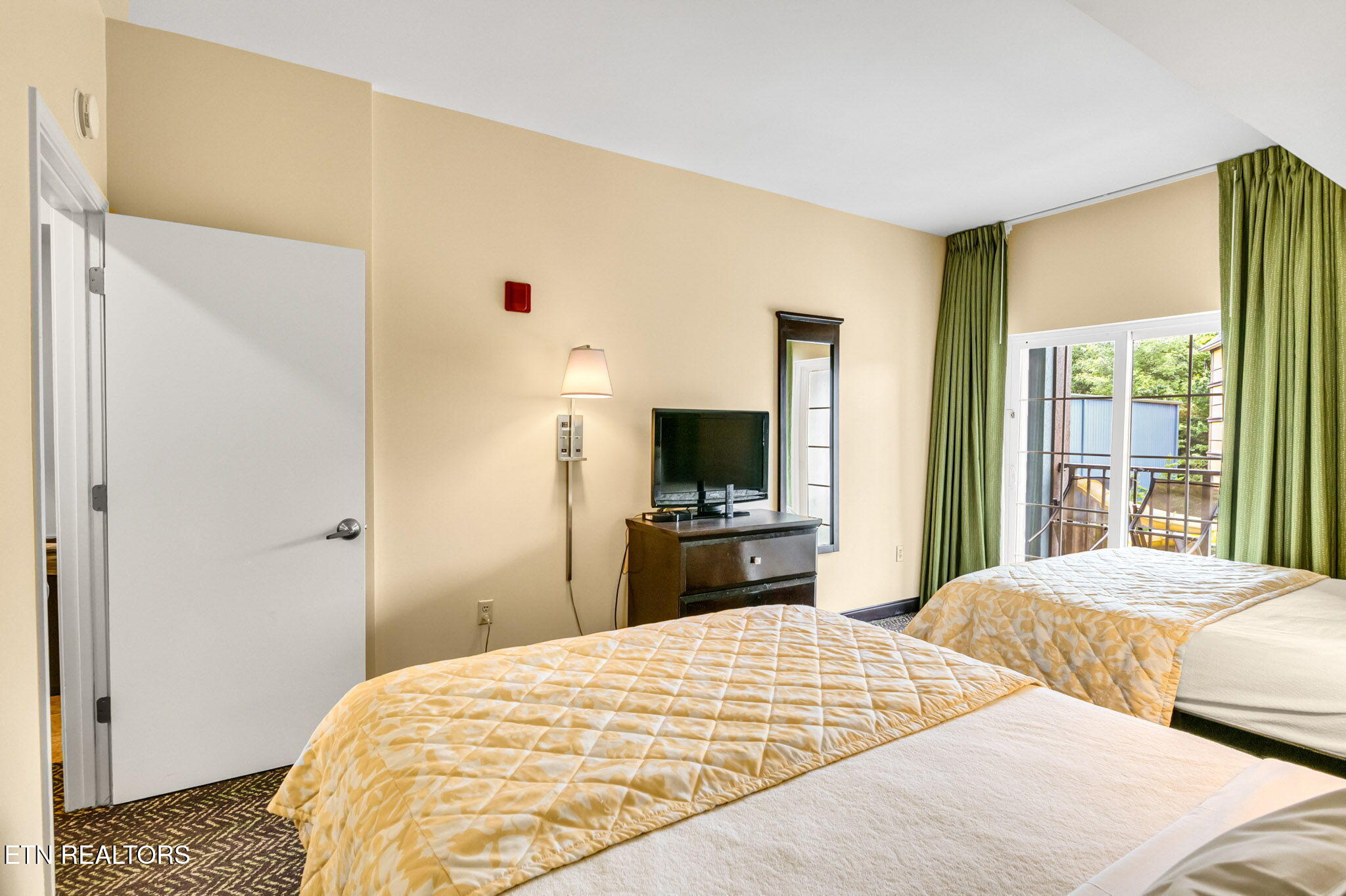 225 Collier Drive, Unit 2311 Sevierville, TN 37862 - Photo 21 of 49 19-web-or-mls-IMG_0153