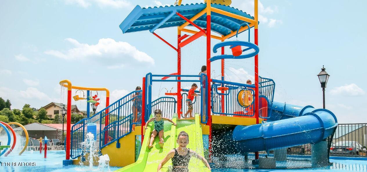 225 Collier Drive, Unit 2311 Sevierville, TN 37862 - Photo 31 of 49 Screenshot 2025-06-09 141836