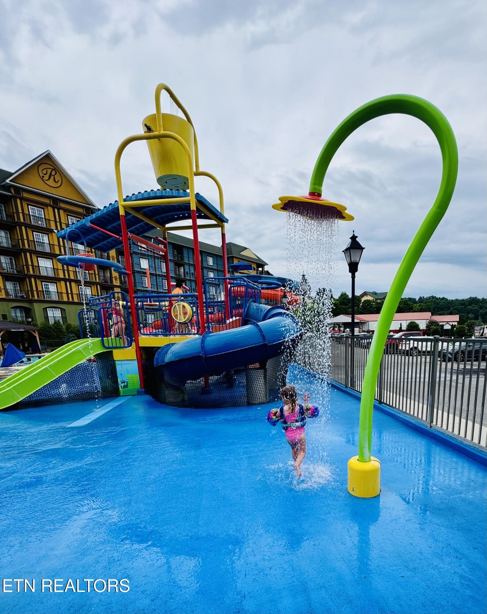 225 Collier Drive, Unit 2311 Sevierville, TN 37862 - Photo 41 of 49 IMG_2562