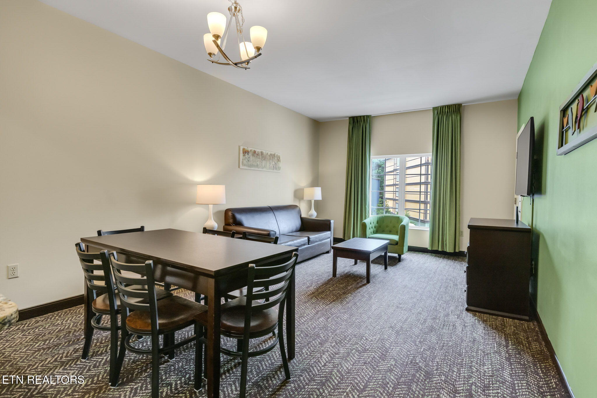 225 Collier Drive, Unit 2311 Sevierville, TN 37862 - Photo 6 of 49 3-web-or-mls-IMG_0105