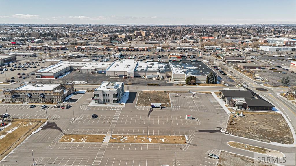 2985 Eagle Drive Ammon, ID 83406 - Photo 8 of 11