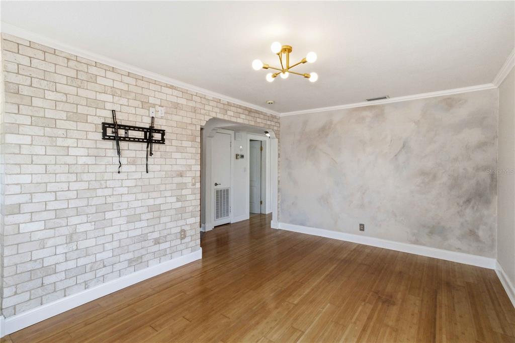 2713 West Braddock Street Tampa, FL 33607 - Photo 14 of 33
