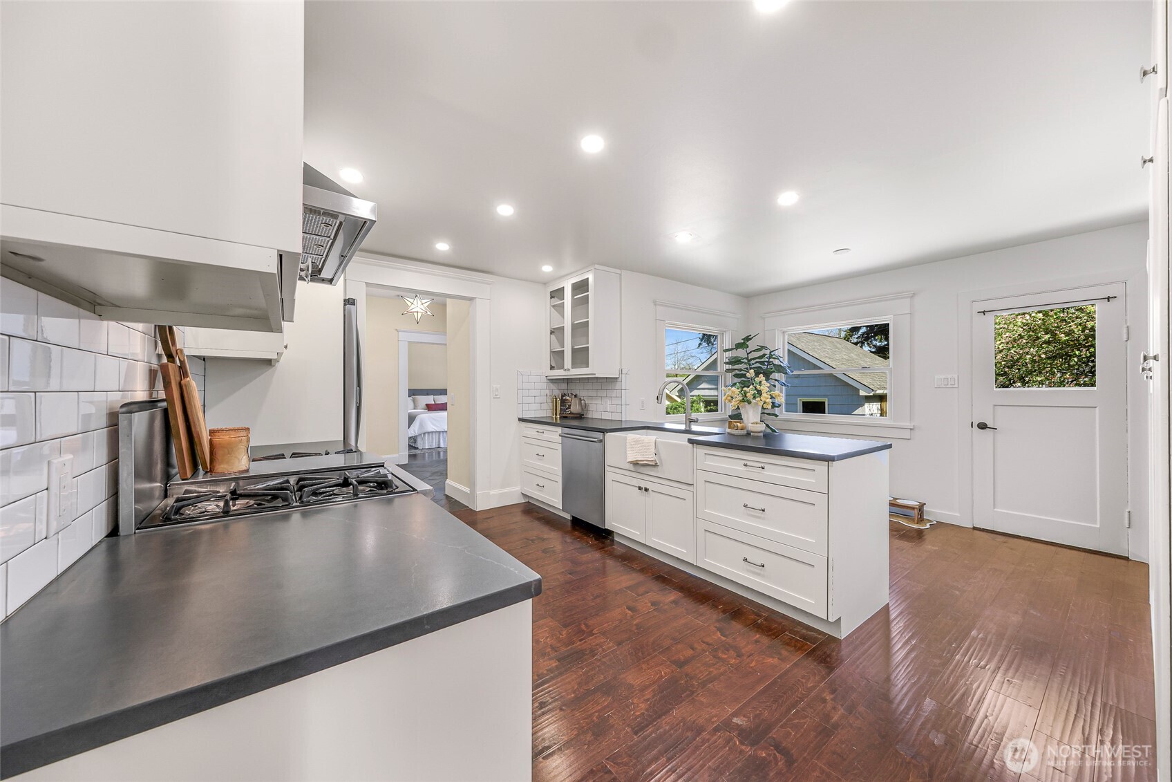 1012 Key Street Bellingham, WA 98225 - Photo 10 of 40 Gallery Image 10