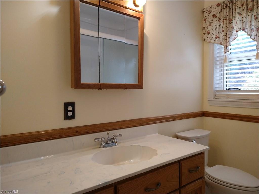 441 Jack Young Road Lexington, NC 27292 - Photo 13 of 32 Gallery Image 13