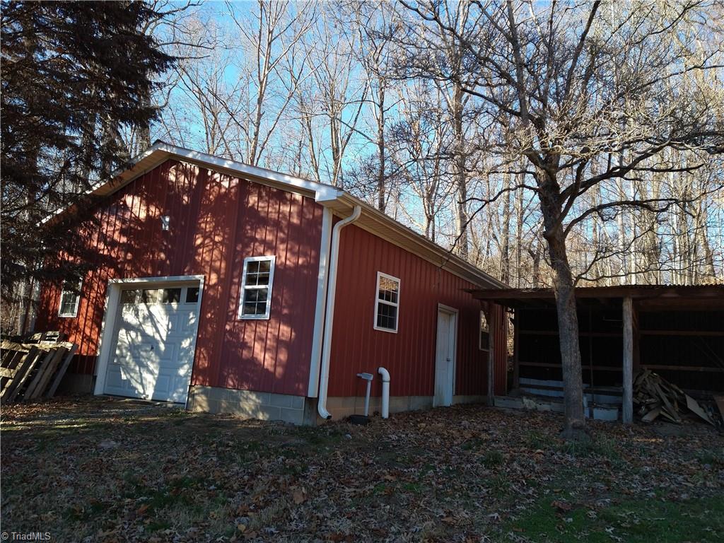 441 Jack Young Road Lexington, NC 27292 - Photo 3 of 32 Gallery Image 3