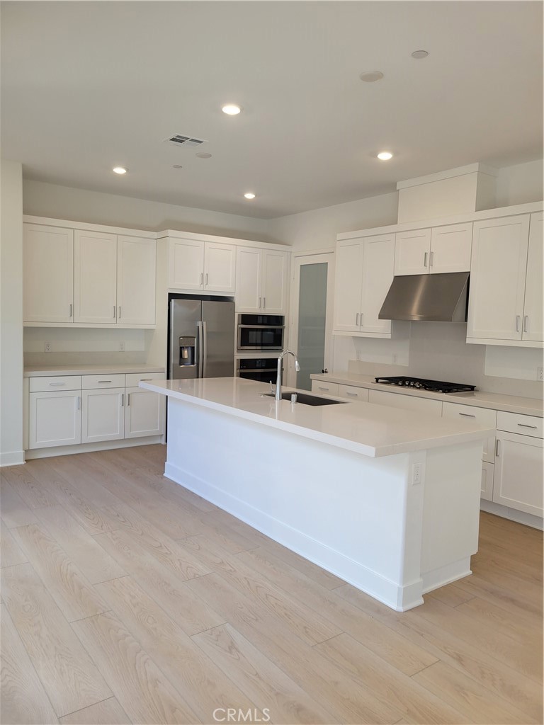 129 Billings Irvine, CA 92618 - Photo 3 of 19