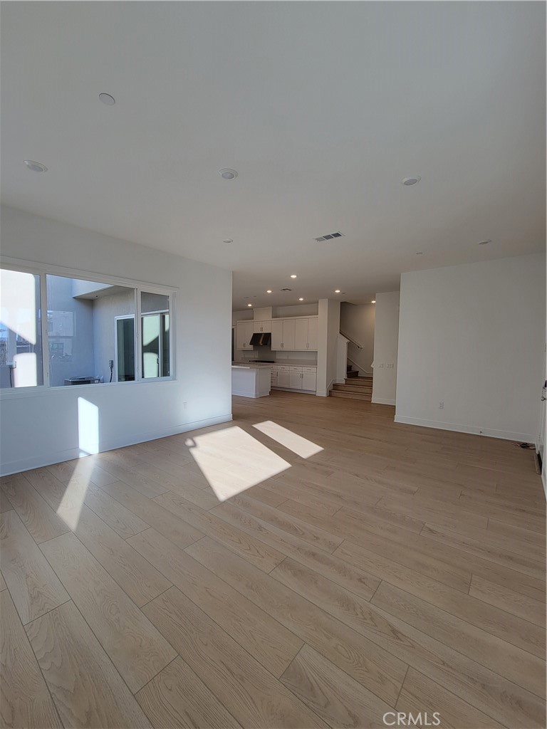 129 Billings Irvine, CA 92618 - Photo 5 of 19