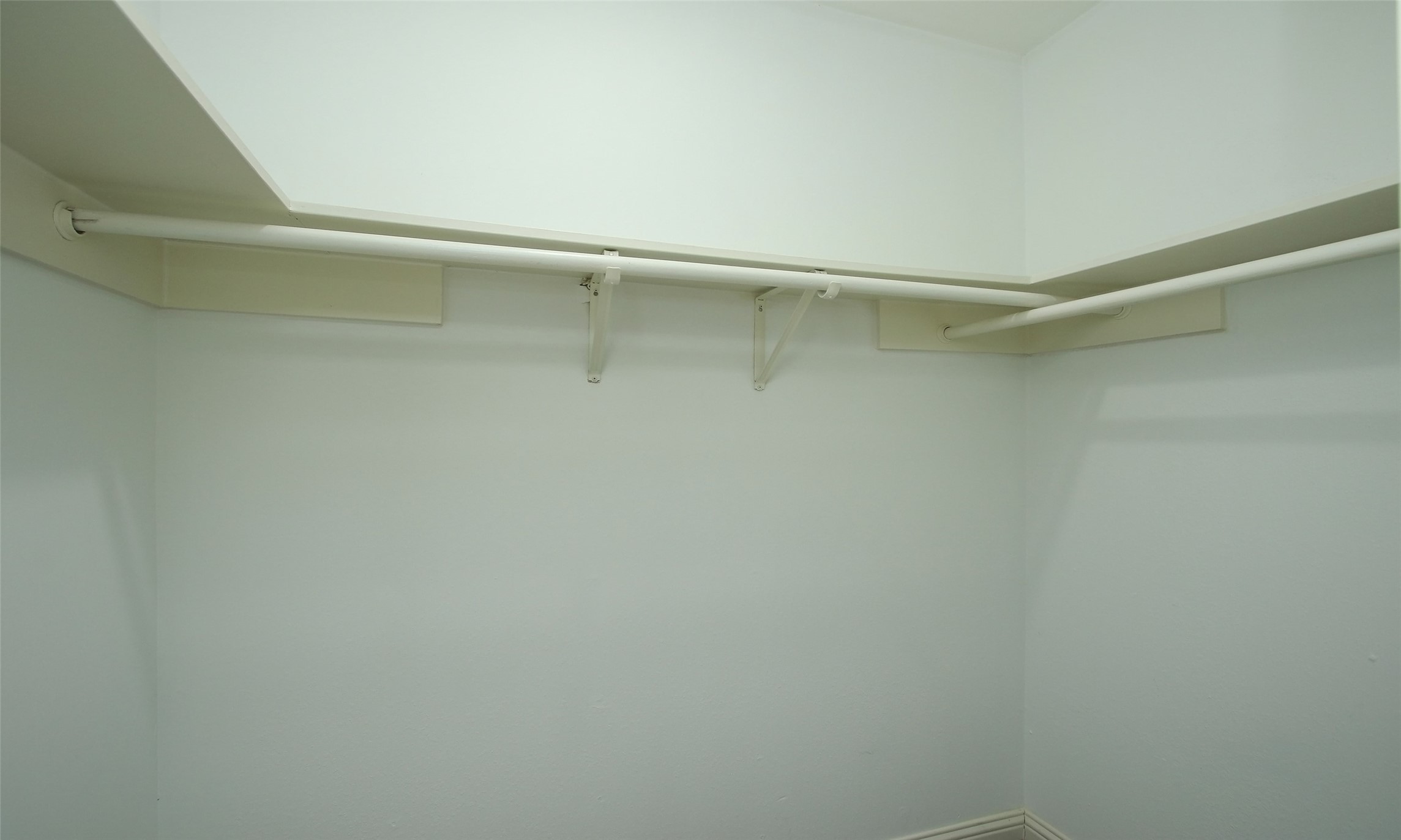 14641 Perthshire Road Houston, TX 77079 - Photo 20 of 37