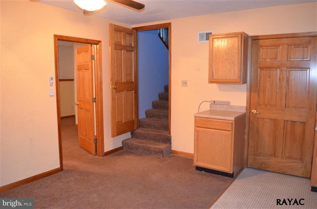 1385 Carlisle Road Aspers, PA 17304 - Photo 8 of 33 Gallery Image 8