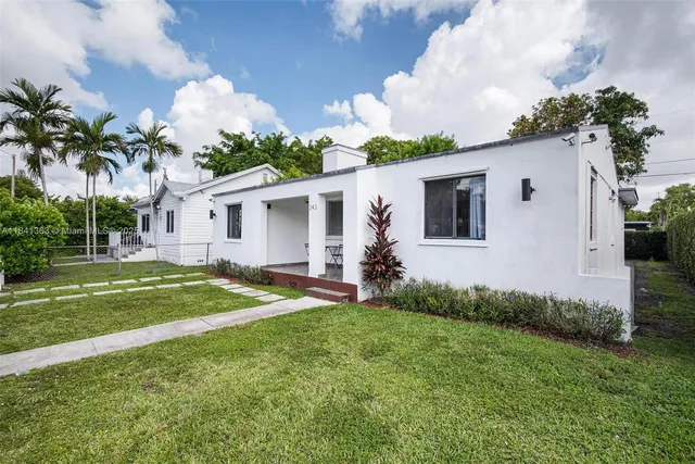 $4,250 | 243 Northwest 44th Street, Miami, FL 33127