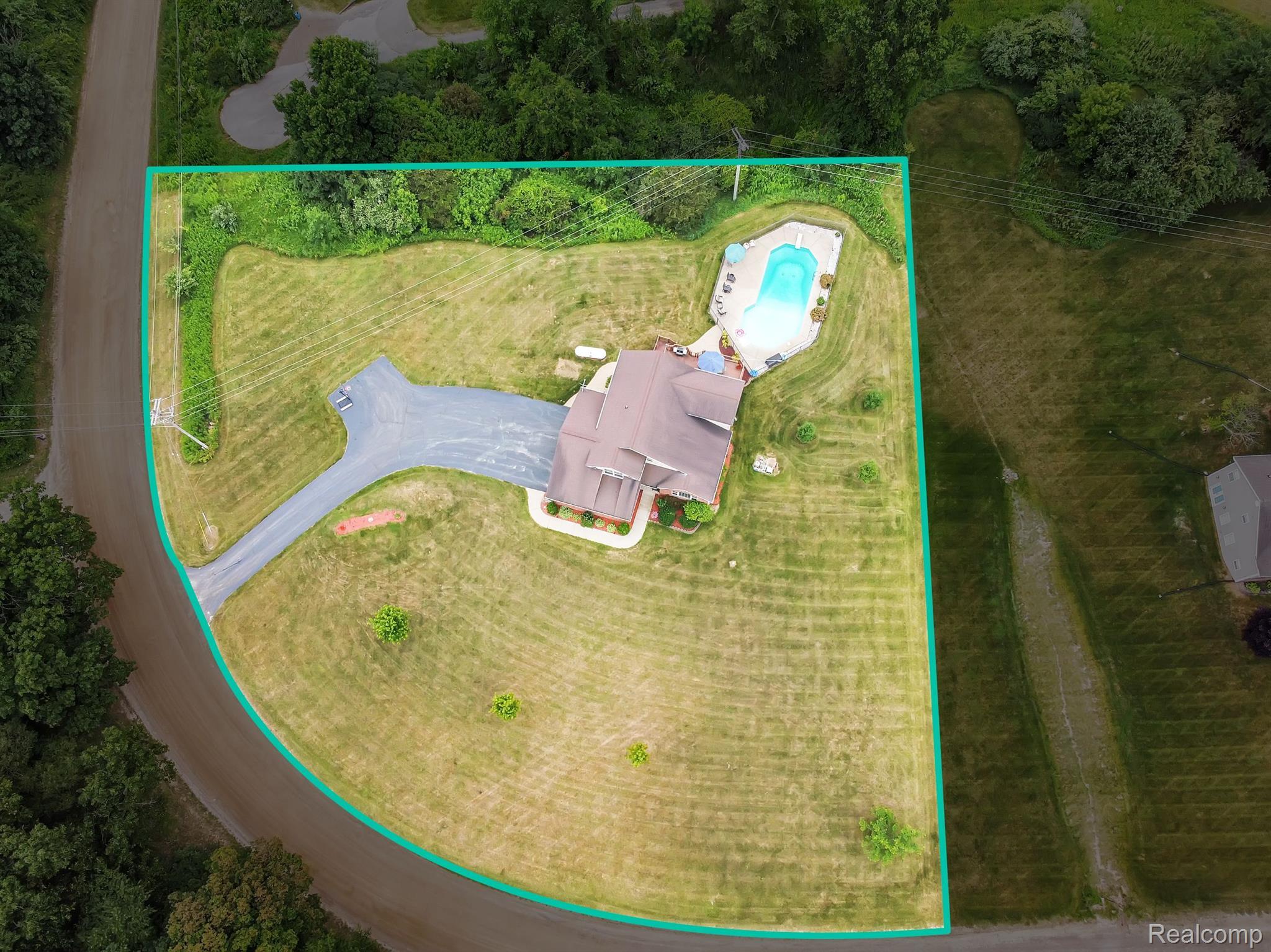 828 East Marr Road Howell, MI 48855 - Photo 42 of 42 Gallery Image 42