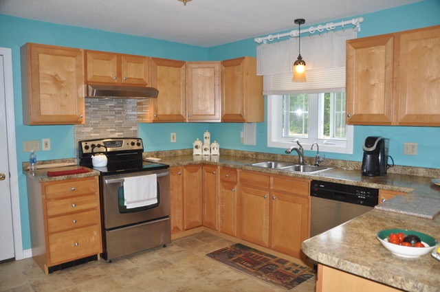 47 Blueberry Road Ossipee, NH 03814 - Photo 15 of 24
