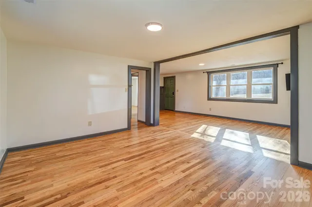 $399,900 | 268 Longs Chapel Road, Weaverville, NC 28787