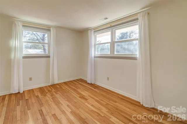 $399,900 | 268 Longs Chapel Road, Weaverville, NC 28787