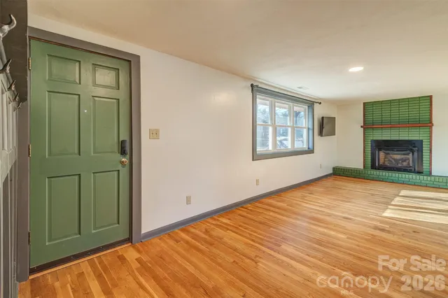 $399,900 | 268 Longs Chapel Road, Weaverville, NC 28787