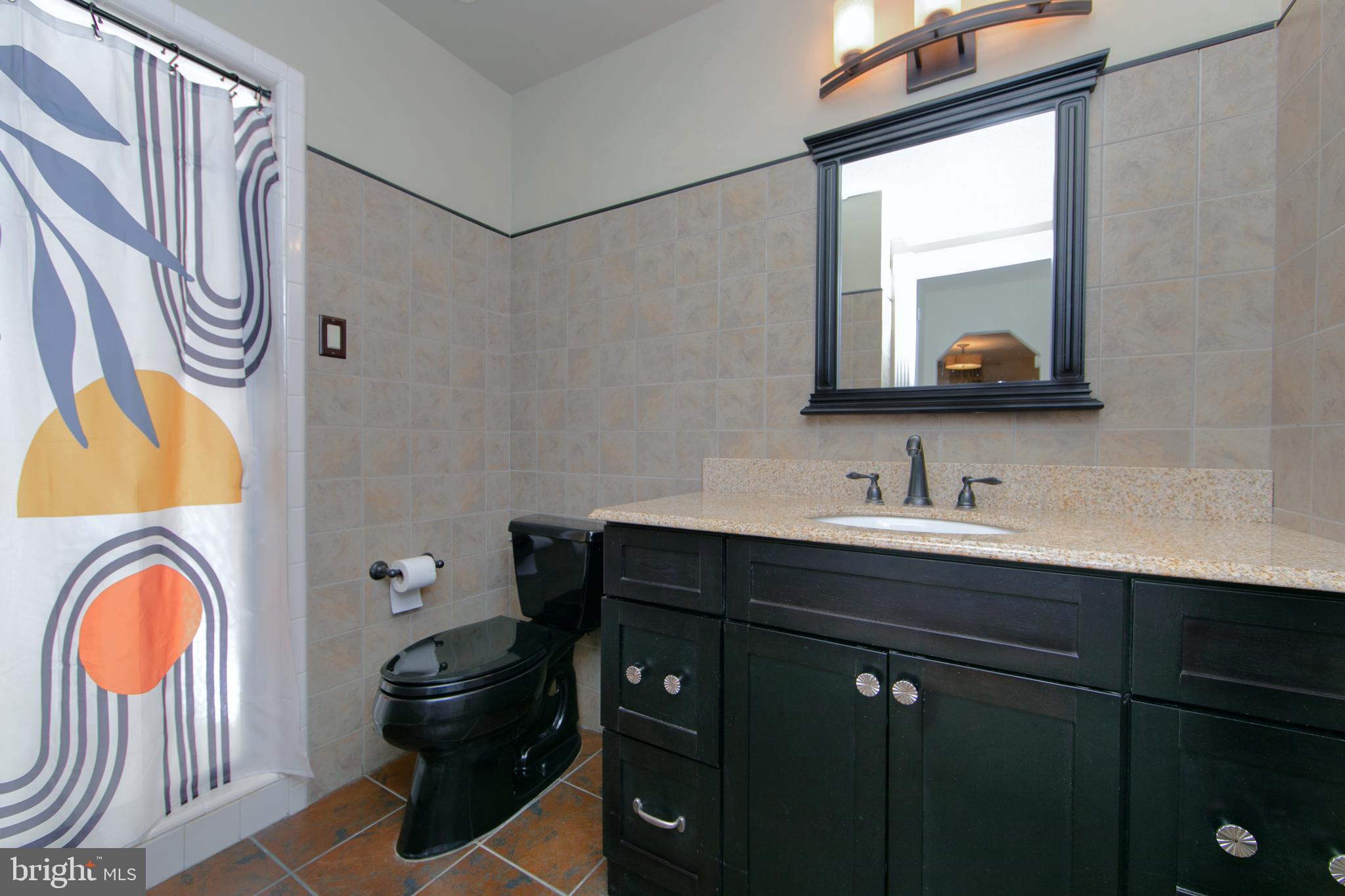 174 Centura Cherry Hill, Unit 174 Cherry Hill, NJ 08003 - Photo 14 of 27 Master Bathroom