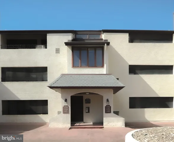 $204,900 | 174 Centura Cherry Hill, Unit 174, Cherry Hill, NJ 08003