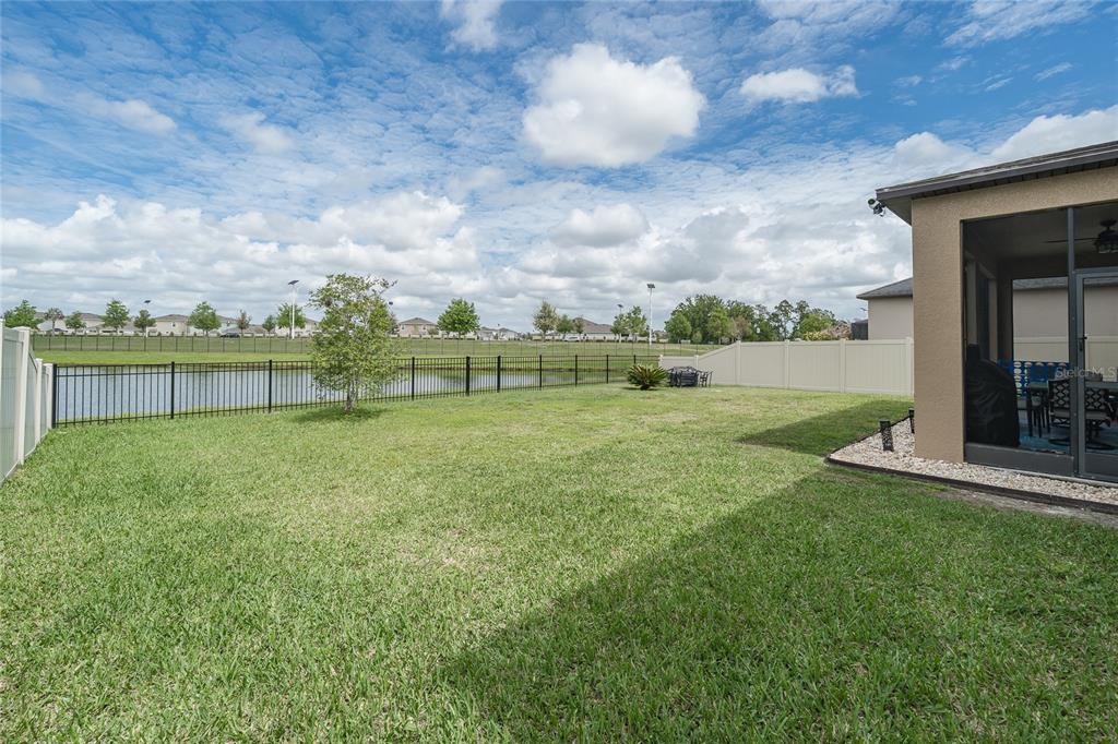 8099 Lago Mist Way Wesley Chapel, FL 33545 - Photo 40 of 56