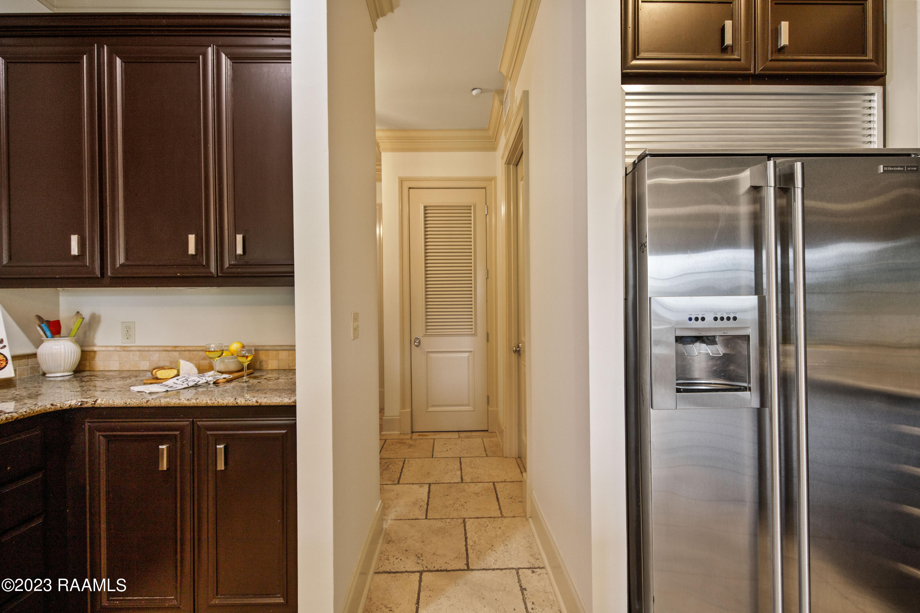 605 Silverstone Road, Unit 204B Lafayette, LA 70508 - Photo 13 of 38 605Silverstone204B-39