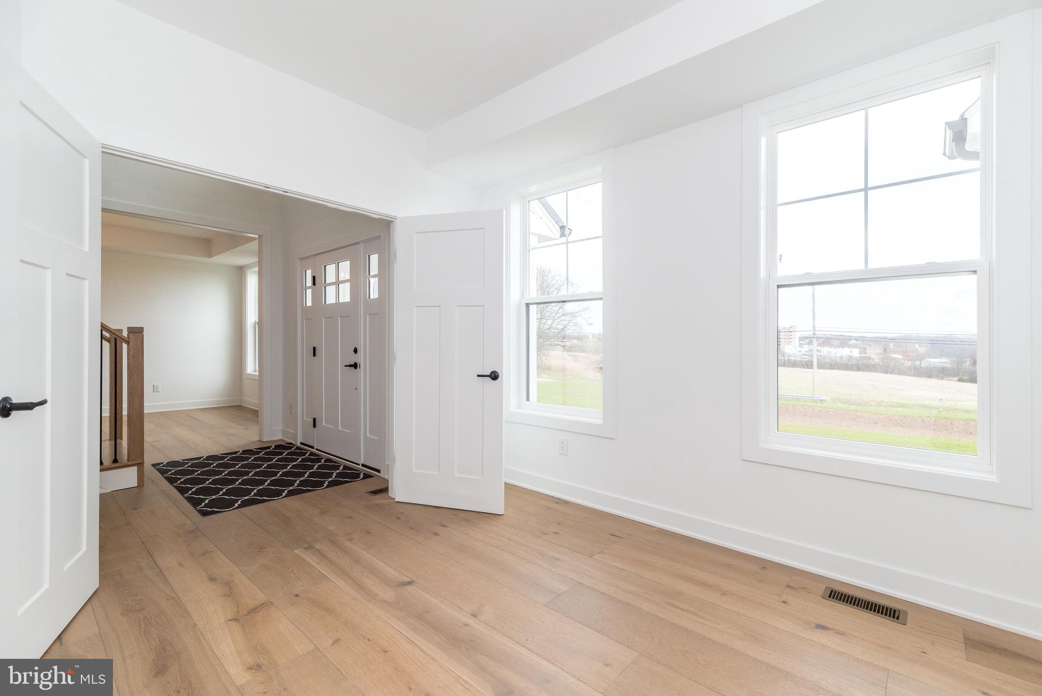 209 Old State Road Royersford, PA 19468 - Photo 13 of 83 First Floor Office