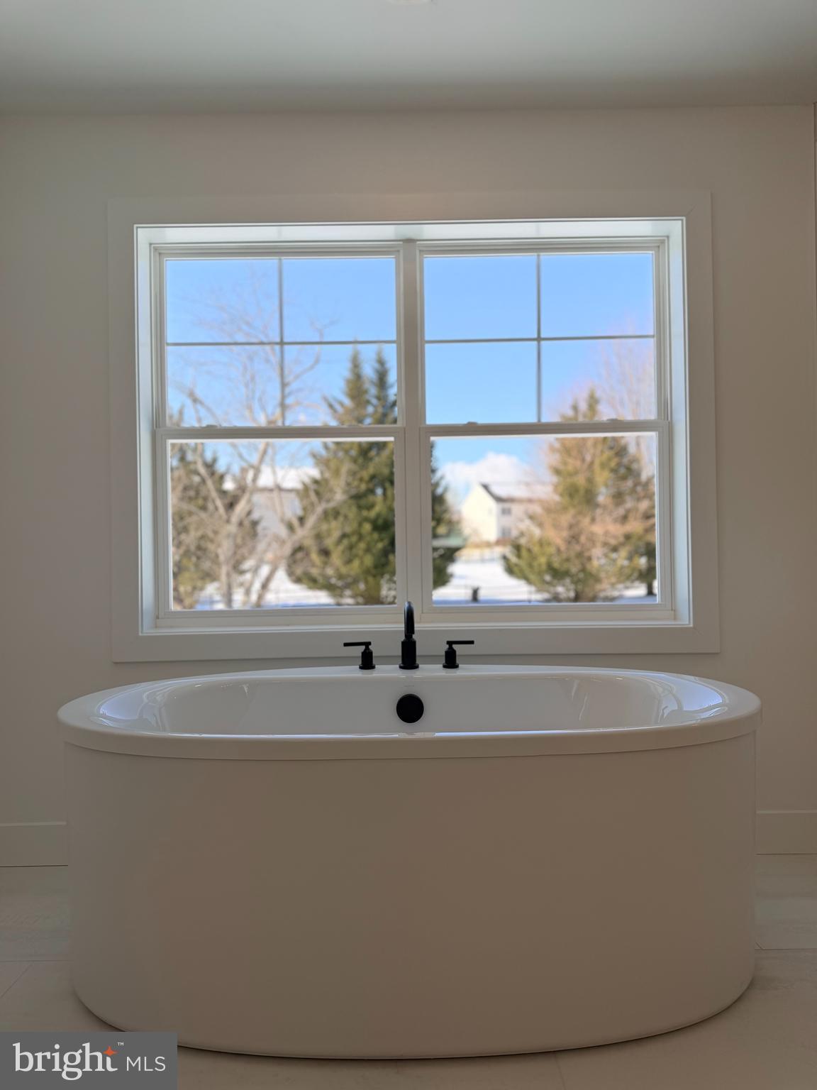 209 Old State Road Royersford, PA 19468 - Photo 26 of 29 a view of lot of window