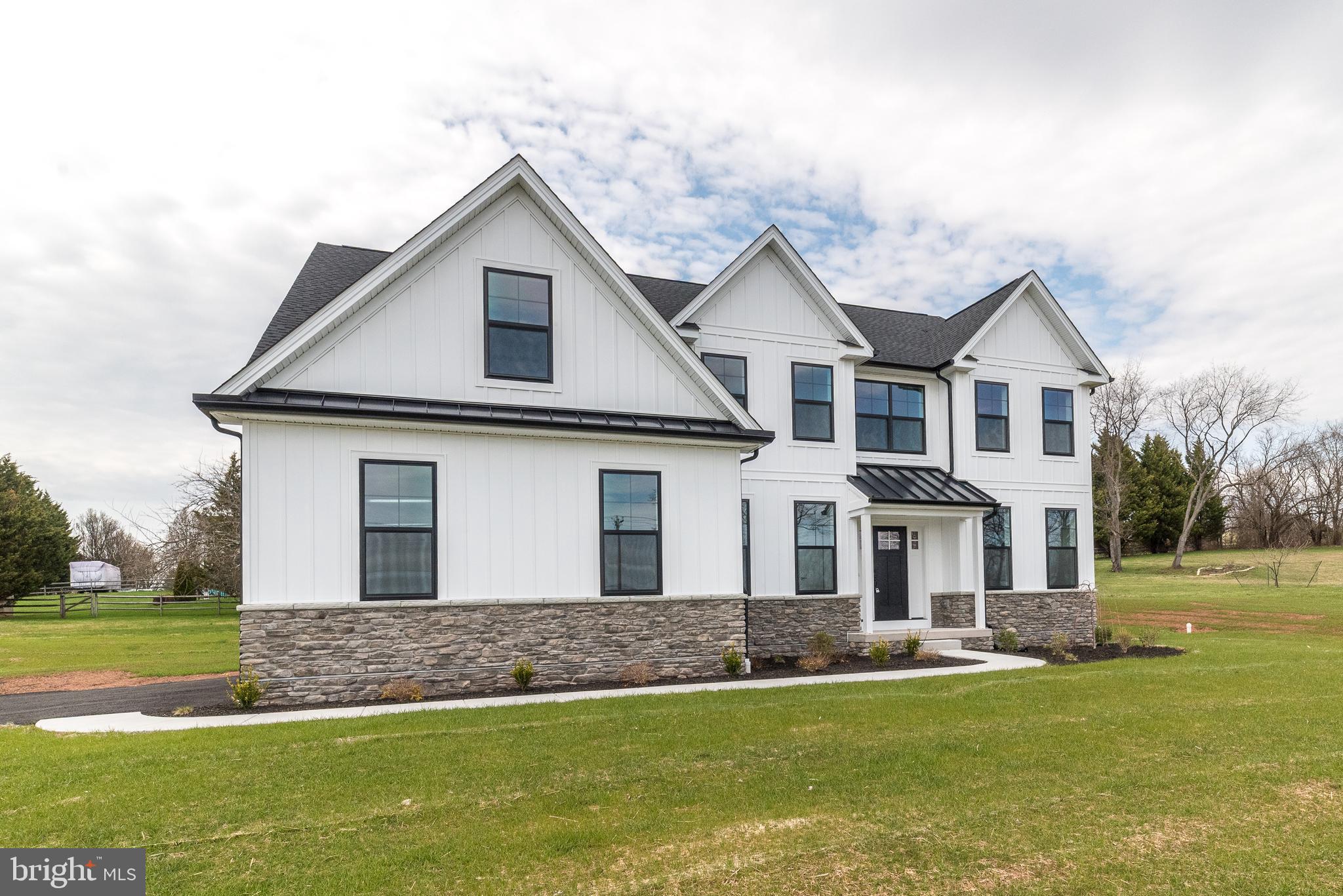 209 Old State Road Royersford, PA 19468 - Photo 5 of 83 Exterior