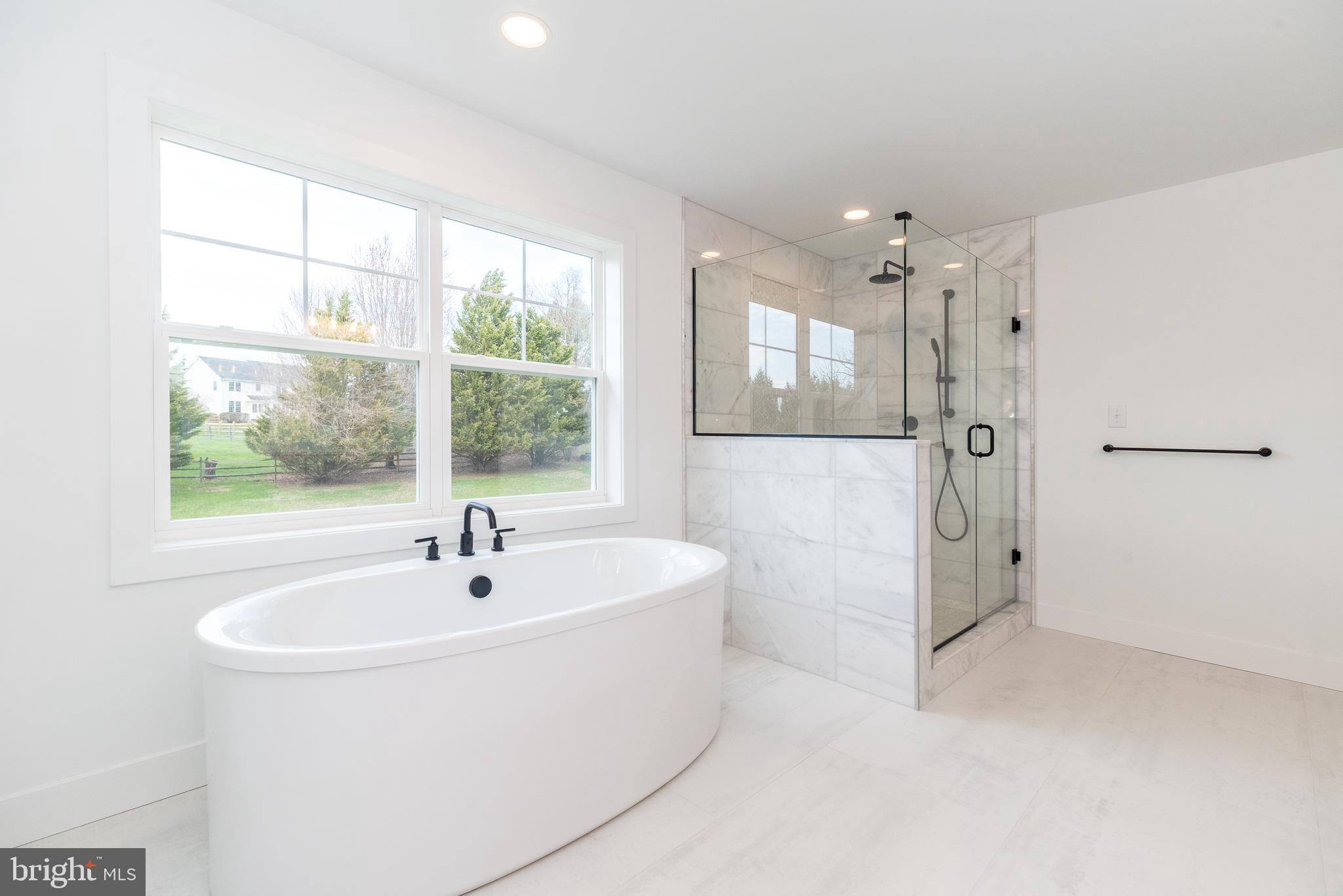 209 Old State Road Royersford, PA 19468 - Photo 54 of 83 MBR Bath