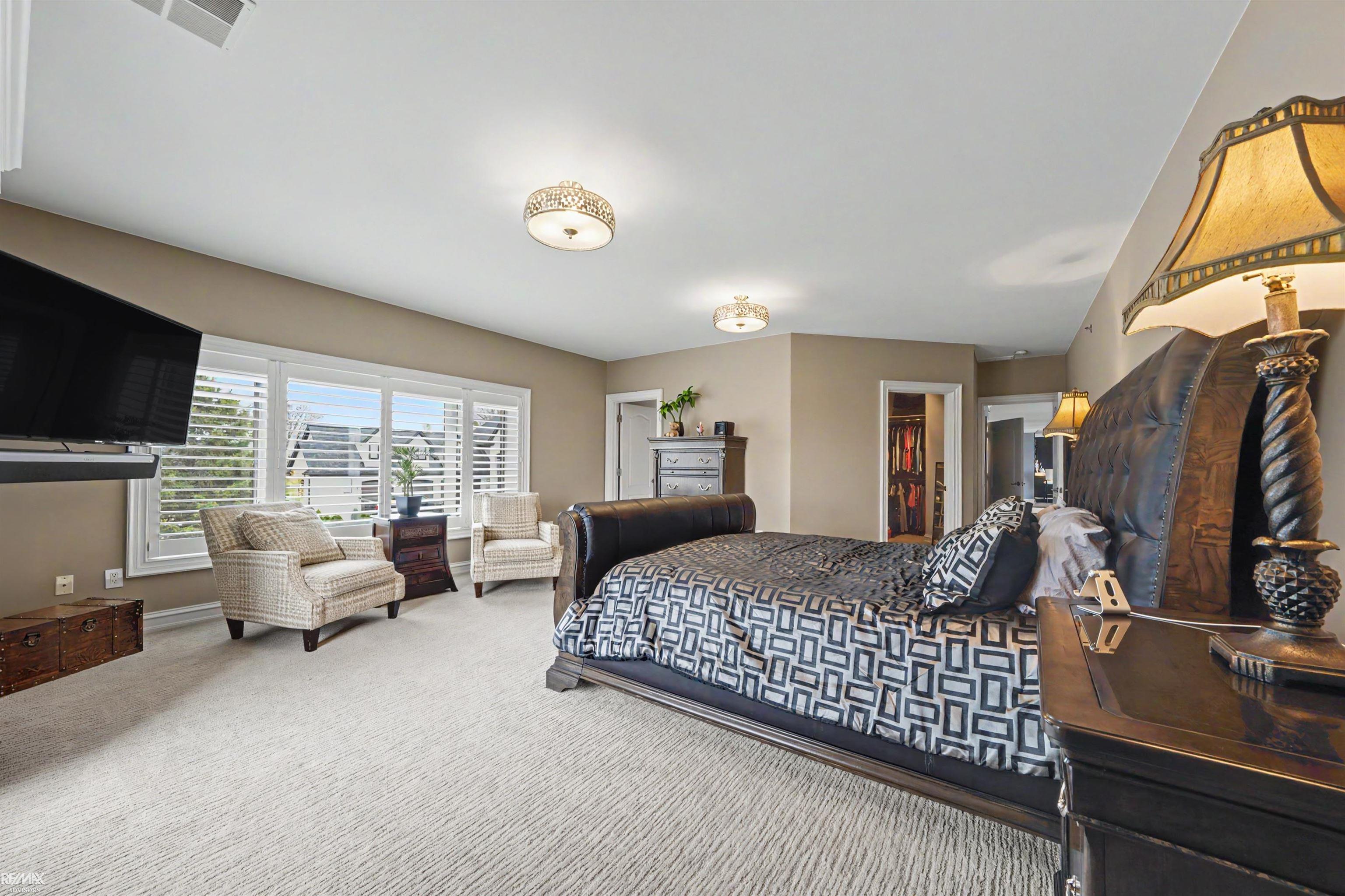 32172 North River Road, Unit 17 Harrison Township, MI 48045 - Photo 33 of 74