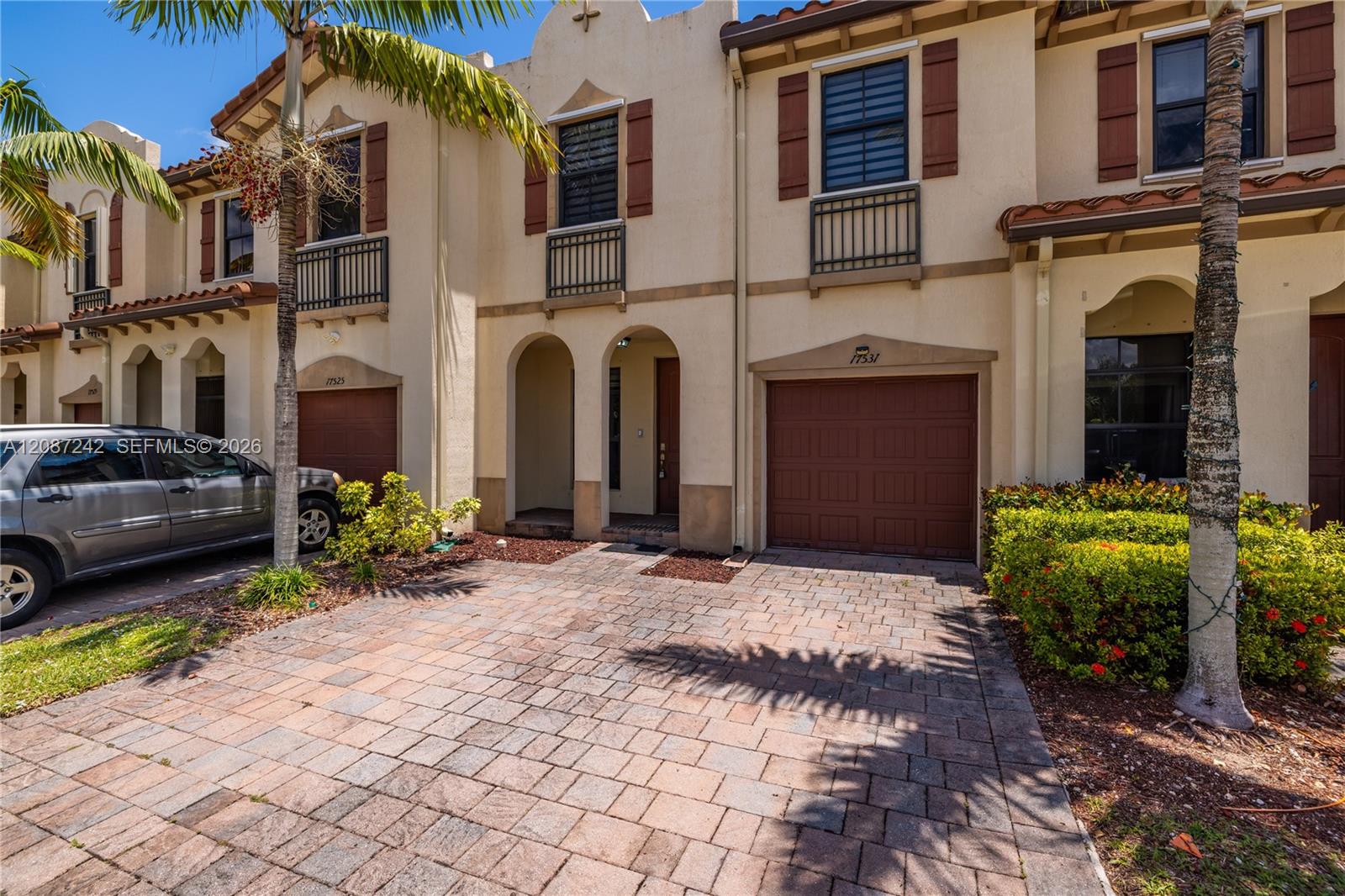 17531 Southwest 153rd Path Miami, FL 33187 - Photo 2 of 40 Gallery Image 2