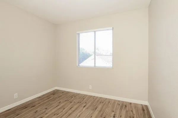 $2,420 | 9243 West St John Road, Peoria, AZ 85382