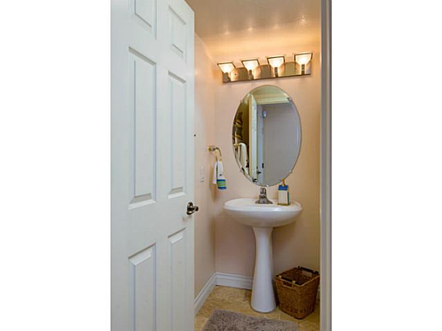 4030 Craven Road, Unit 25 Oceanside, CA 92057 - Photo 8 of 22
