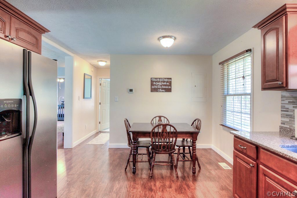 6045 Adkins Road Providence Forge, VA 23140 - Photo 11 of 31 Gallery Image 11