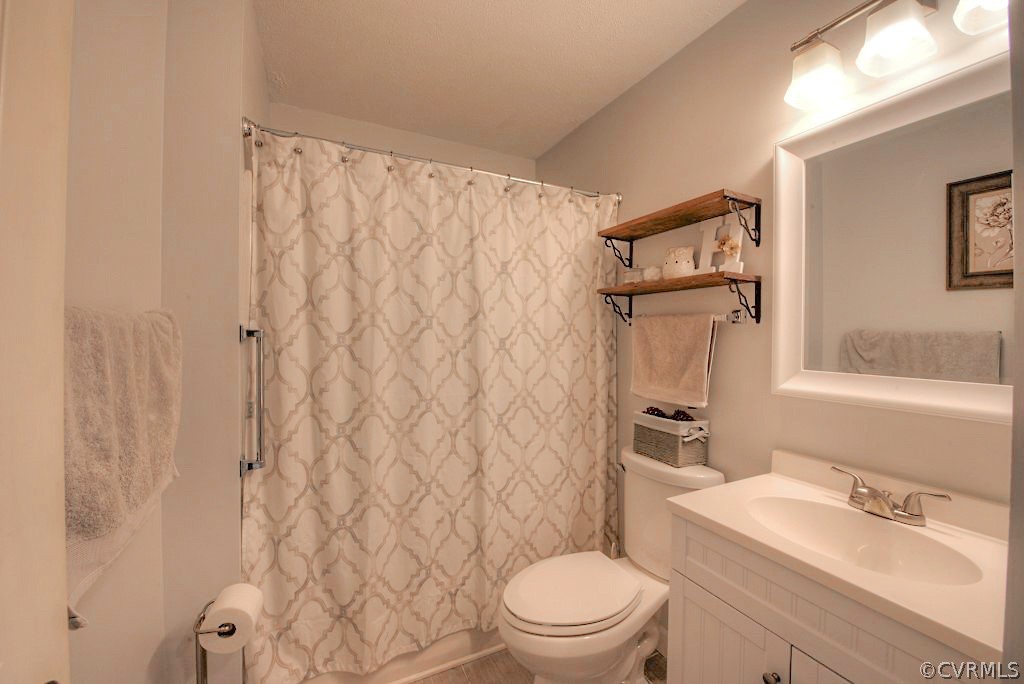 6045 Adkins Road Providence Forge, VA 23140 - Photo 14 of 31 Gallery Image 14