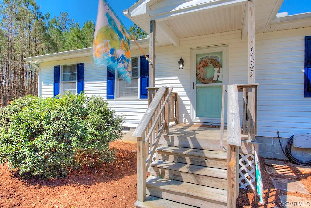 6045 Adkins Road Providence Forge, VA 23140 - Photo 3 of 31 Gallery Image 3