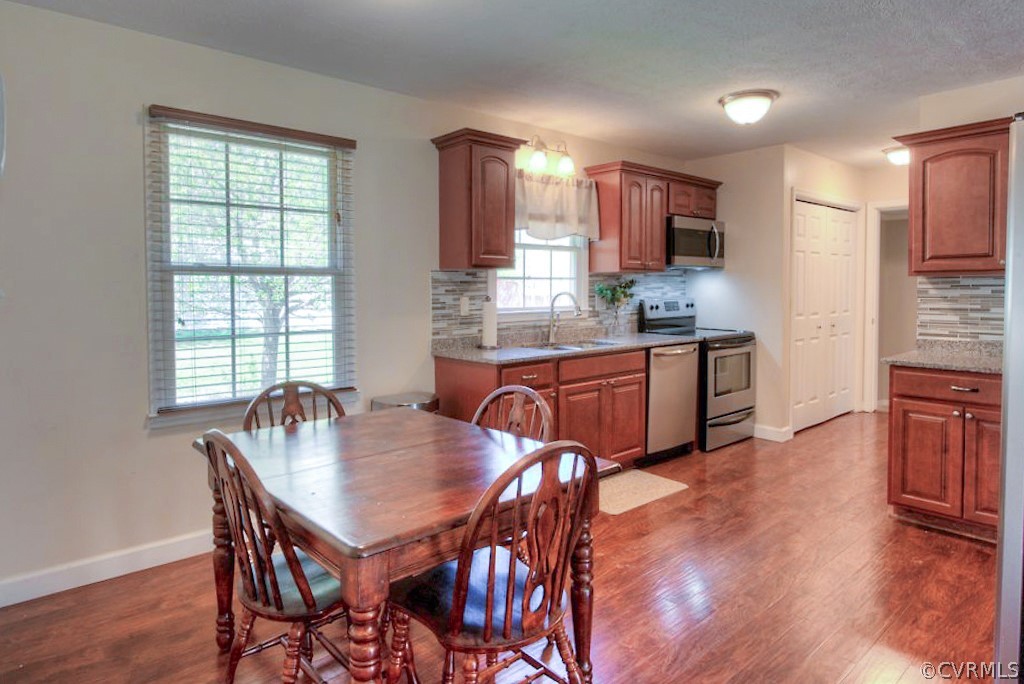 6045 Adkins Road Providence Forge, VA 23140 - Photo 7 of 31 Gallery Image 7