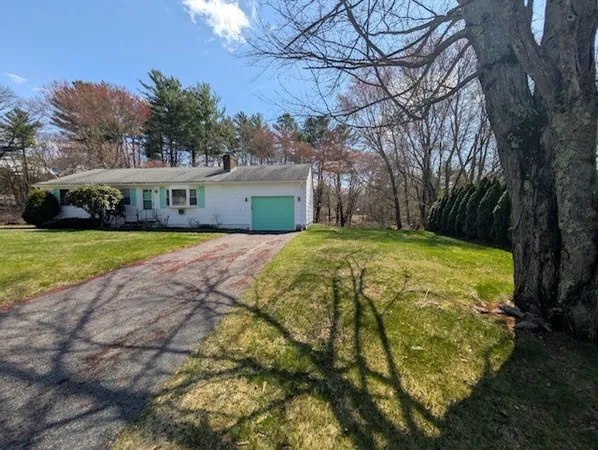 $369,900 | 7 Birchwood Drive, Webster, MA 01570