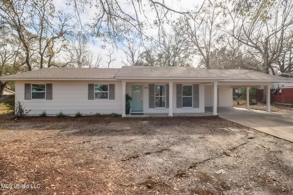 $214,900 | 2813 Nina Drive, Picayune, MS 39466