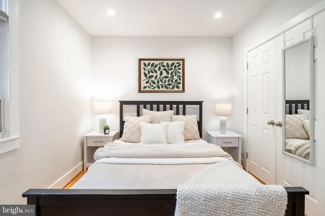 $1,995 | 4004 Beecher Street Northwest, Unit 201, Washington, DC 20007