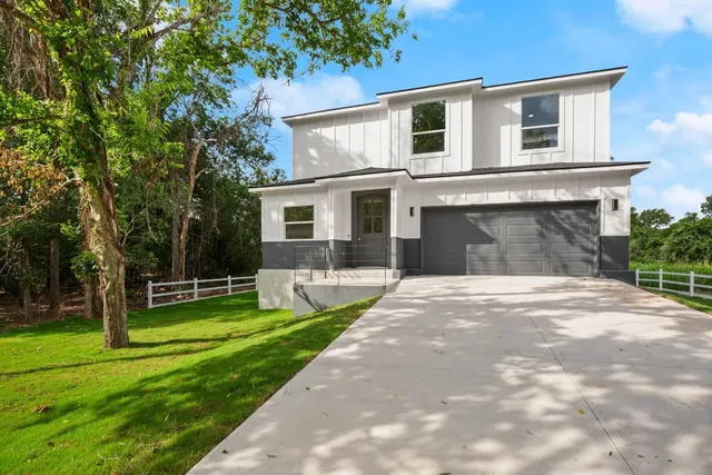 $450,000 | 147 Kahana Lane, Bastrop, TX 78602