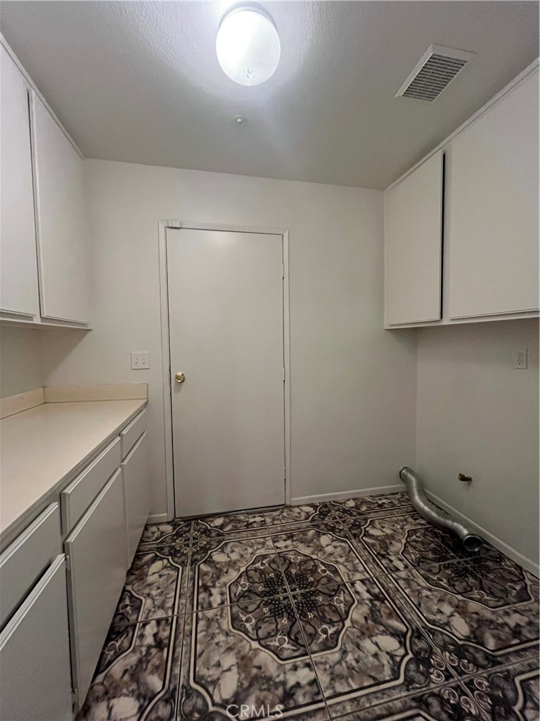 15827 Fiddleleaf Road Fontana, CA 92337 - Photo 7 of 15