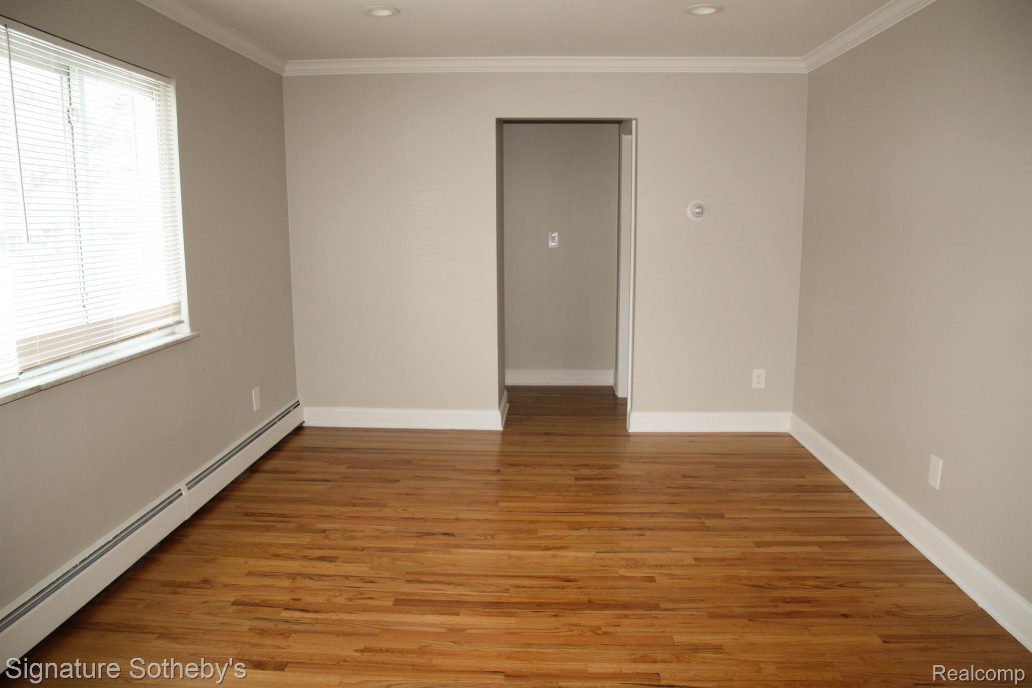 475 South Adams Road, Unit 24 Birmingham, MI 48009 - Photo 6 of 26 Gallery Image 6