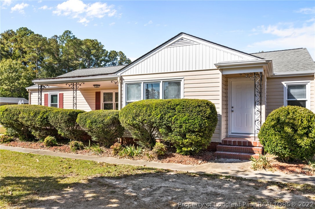 2059 Dunn Road Eastover, NC 28312 - Photo 13 of 46 Gallery Image 13