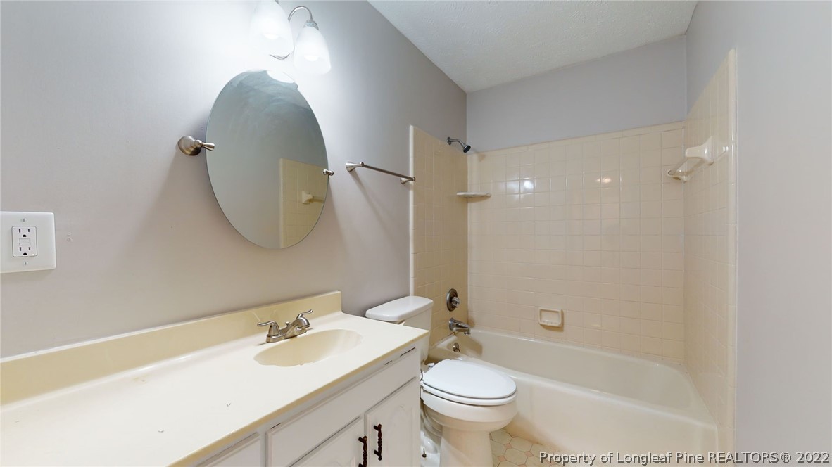 2059 Dunn Road Eastover, NC 28312 - Photo 39 of 46 Gallery Image 39