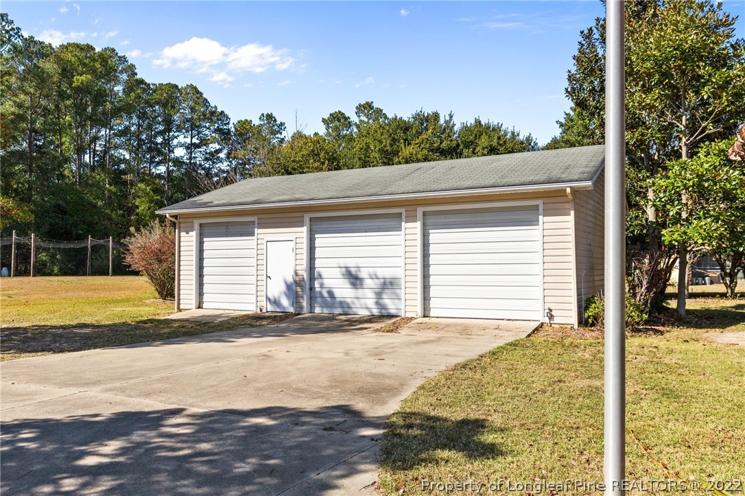 2059 Dunn Road Eastover, NC 28312 - Photo 8 of 46 Gallery Image 8