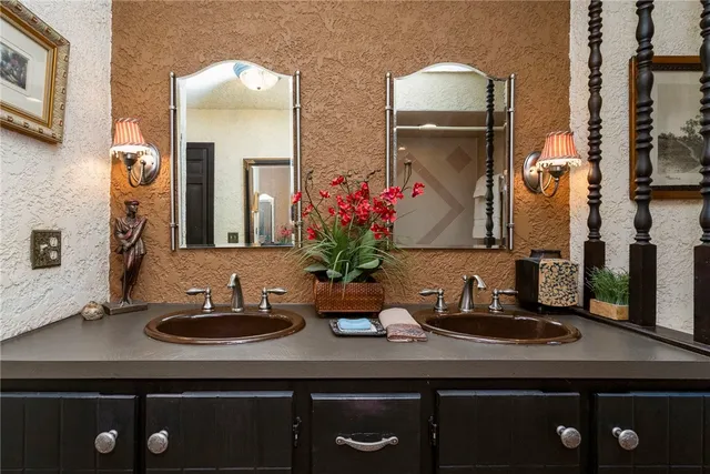 $699,000 | 28 Weaver Hill Road, West Greenwich, RI 02817