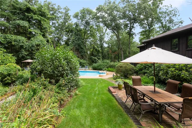 $699,000 | 28 Weaver Hill Road, West Greenwich, RI 02817