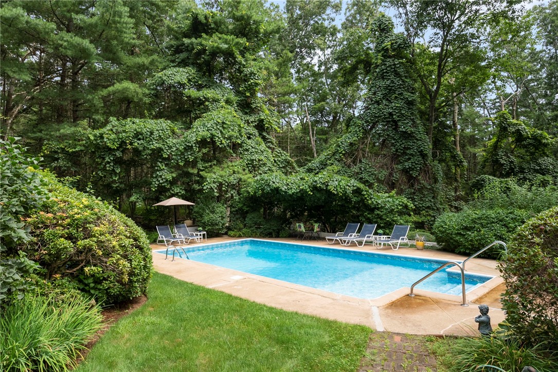 28 Weaver Hill Road West Greenwich, RI 02817 - Photo 39 of 49